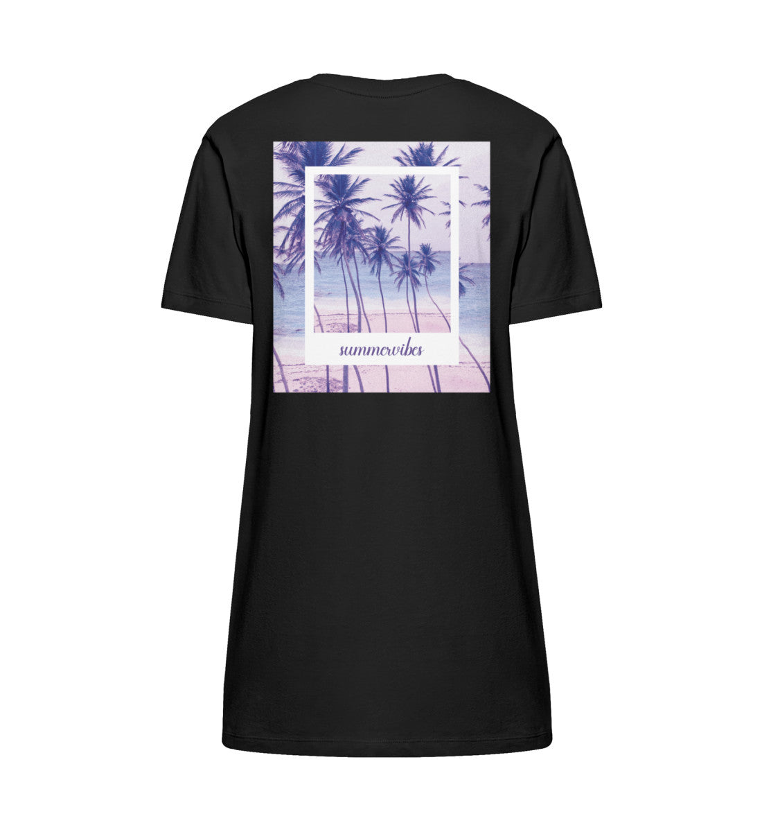 VISUALMOTIVATION - Organic Stella Spinner T-Shirt Kleid ST/ST - Motiv auf der Rückseite: sumervibes, Palmenmotiv in Violett- / Lilatönen. Kleidfarbe: Schwarz